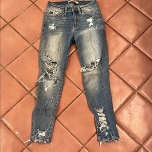 KanCan super Distressed skinny Blue Jeans size 25